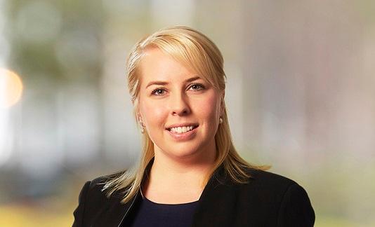 Kristina Ljungström, processjurist på White & Case