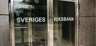 Ska Riksbanken kunna snacka sig ur den räntehöjning man utfäste i oktober? 