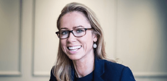 ”Jag har rekryterat ett nytt team och det har tagit i princip ett år. De två senaste personerna kom in för en månad sedan”, säger Pauline Holst-Blomqvist., chef för corporate finance på Avanza. Foto: Avanza 