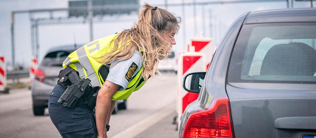 Danmark upphäver skärpta gränskontroller mot Sverige