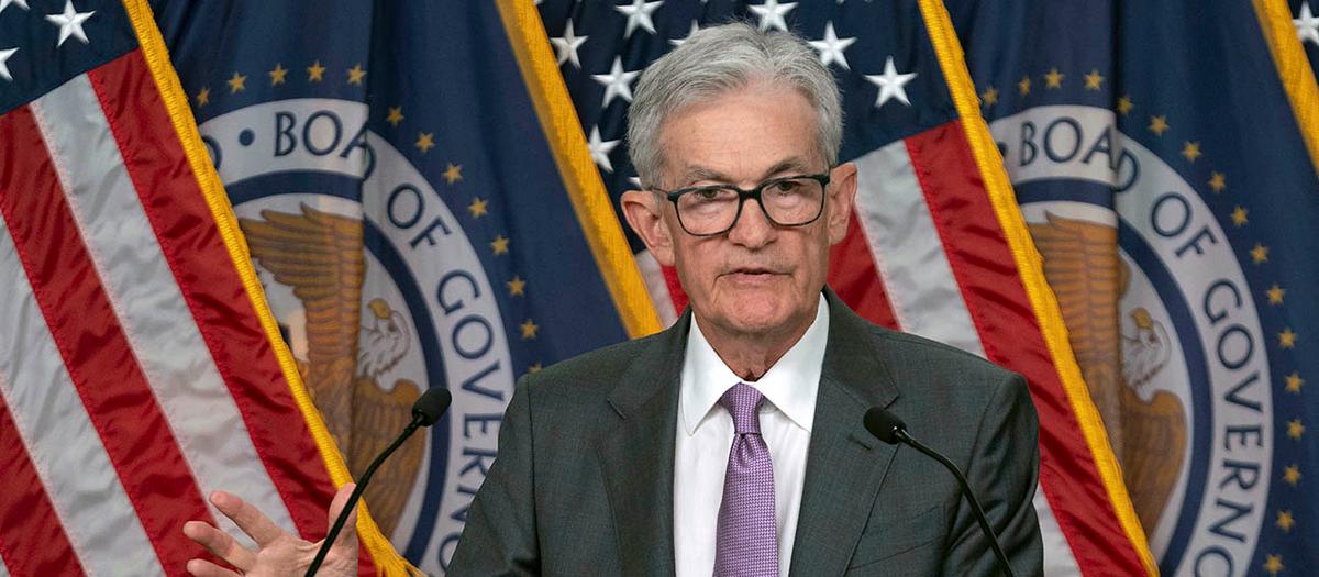 En bild på den amerikanska centralbankens ordförande Jerome Powell.