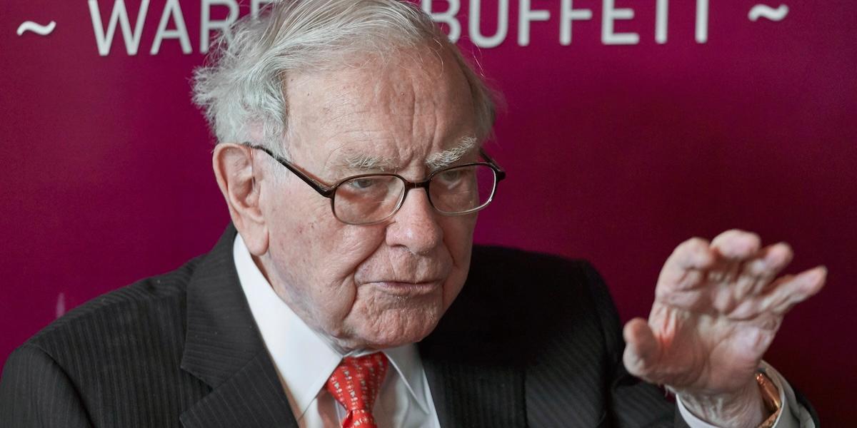 Buffett dissar dynastier: "Besatta av rikedom"