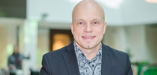 Roland Dansell är delägare och långvarig medlem i företagsledningen på Grant Thornton. Han är en av dem som drivit GT:s jämställdhetsarbete.