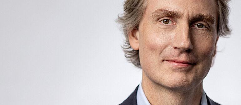 "Investerarmarknaden har inte visat tillräckligt intresse att delta i den riktade emissionen på villkor där styrelsen kan motivera för aktieägarna att genomföra kapitalanskaffningen," säger Erik Selin, ordförande för K Fast.