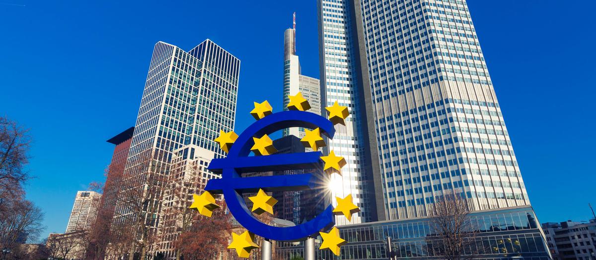 EU-kommissionen sänker BNP- och inflationsprognoser för eurozonen 2023
