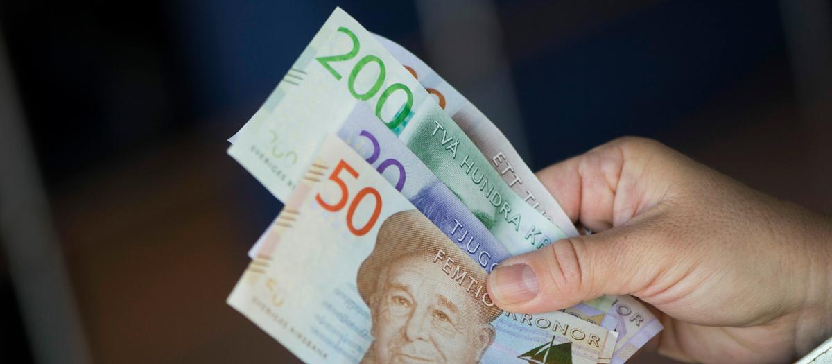 Kronan stärks – trots orosmolnen på börsen